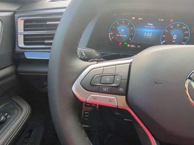 2026 Volkswagen Atlas Cross Sport 2.0T SEL R-Line Black