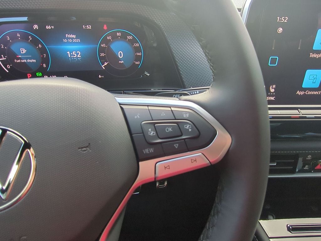 2026 Volkswagen Atlas Cross Sport 2.0T SEL R-Line Black