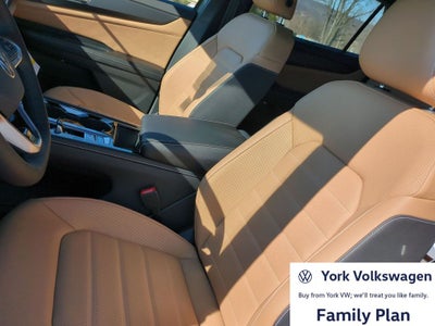 2026 Volkswagen Atlas Cross Sport 2.0T SEL R-Line Black