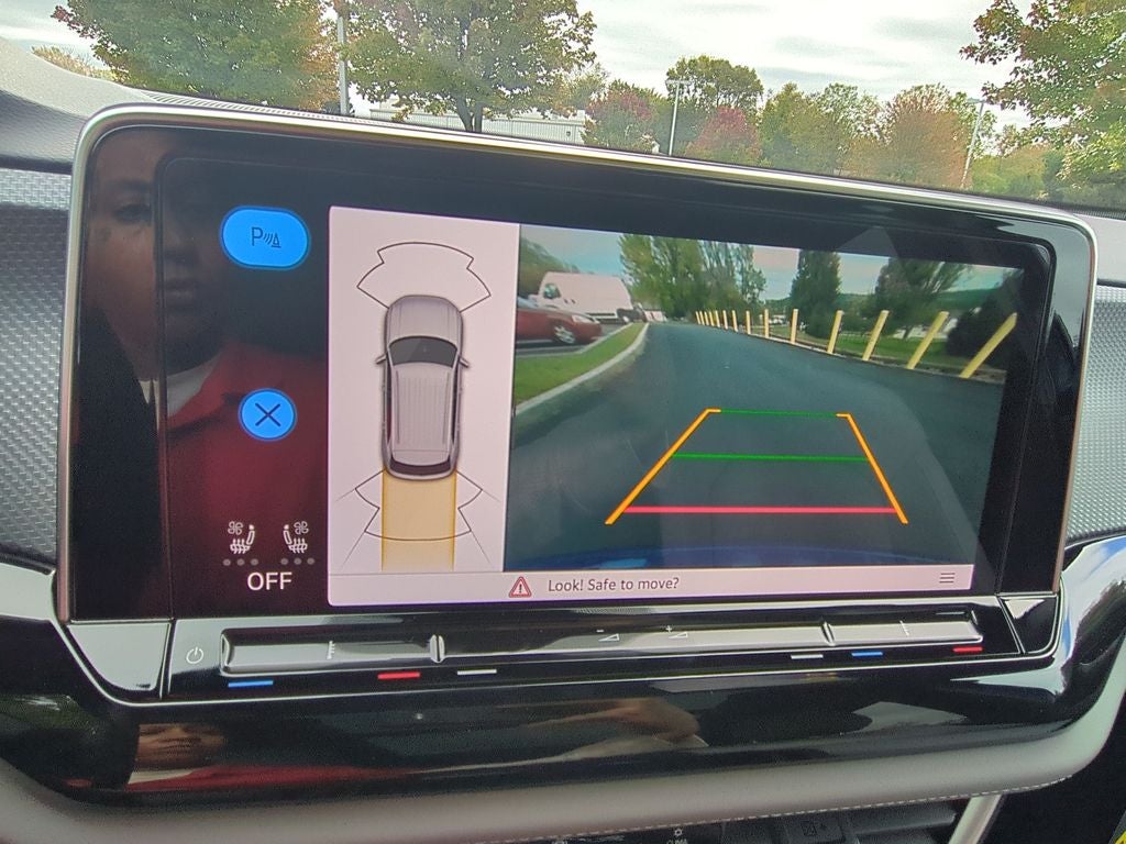 2026 Volkswagen Atlas Cross Sport 2.0T SEL R-Line Black