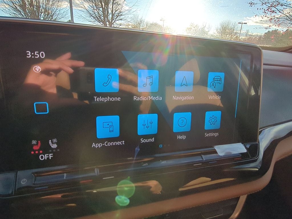 2026 Volkswagen Atlas Cross Sport 2.0T SEL R-Line Black