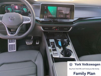 2026 Volkswagen Atlas Cross Sport 2.0T SEL R-Line Black