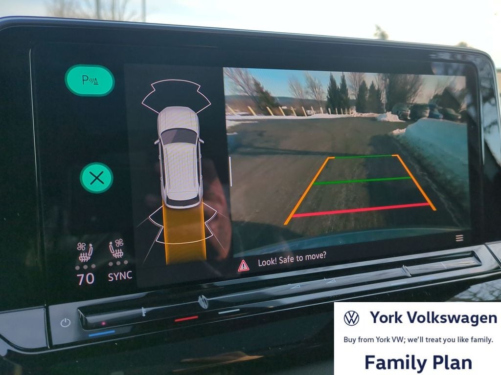 2026 Volkswagen Atlas Cross Sport 2.0T SEL R-Line Black