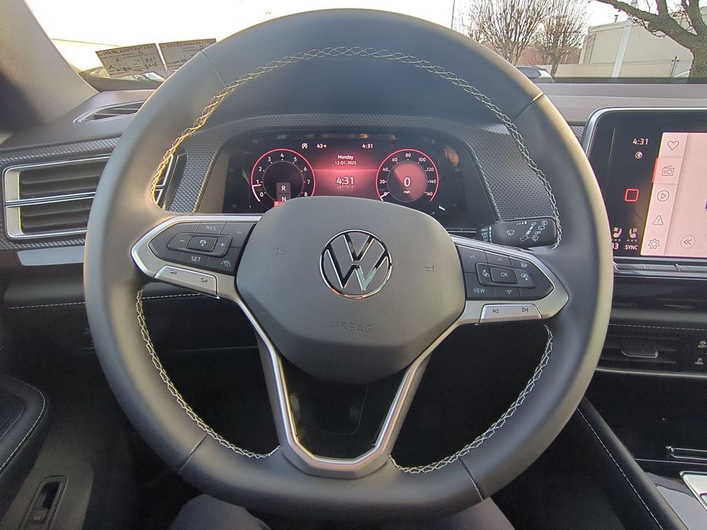 2026 Volkswagen Atlas Cross Sport 2.0T SEL