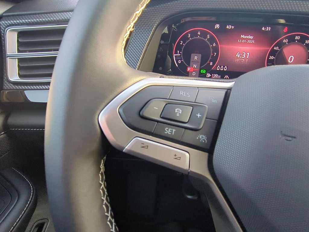 2026 Volkswagen Atlas Cross Sport 2.0T SEL