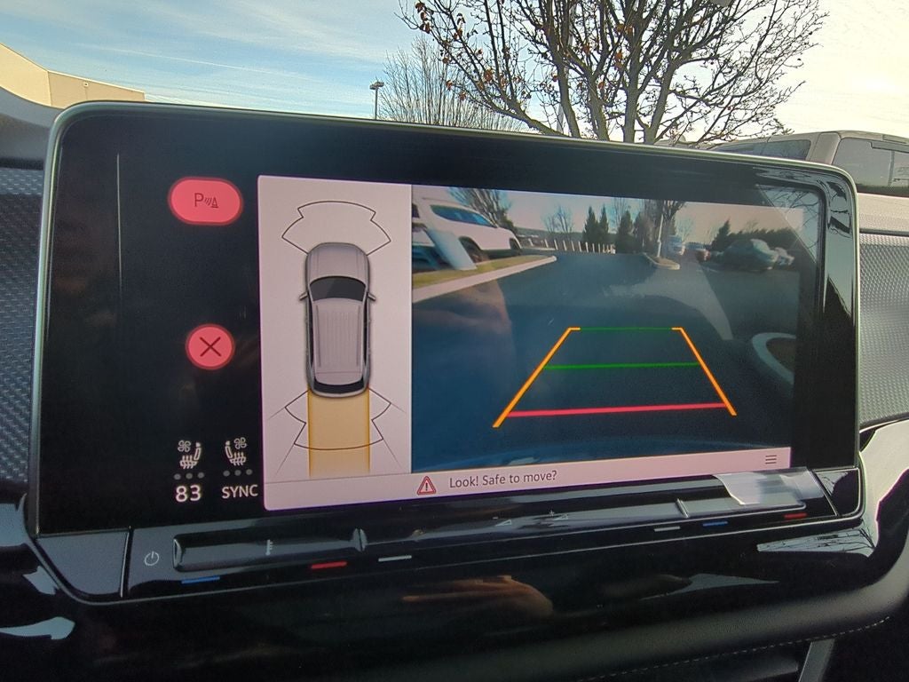 2026 Volkswagen Atlas Cross Sport 2.0T SEL