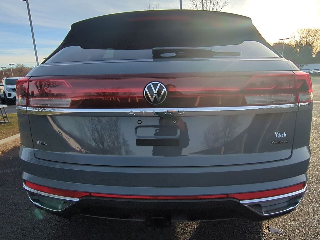 2026 Volkswagen Atlas Cross Sport 2.0T SEL