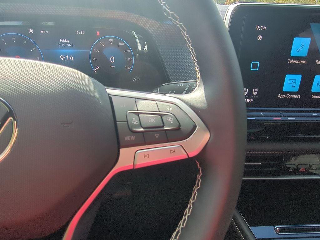 2026 Volkswagen Atlas Cross Sport 2.0T SEL