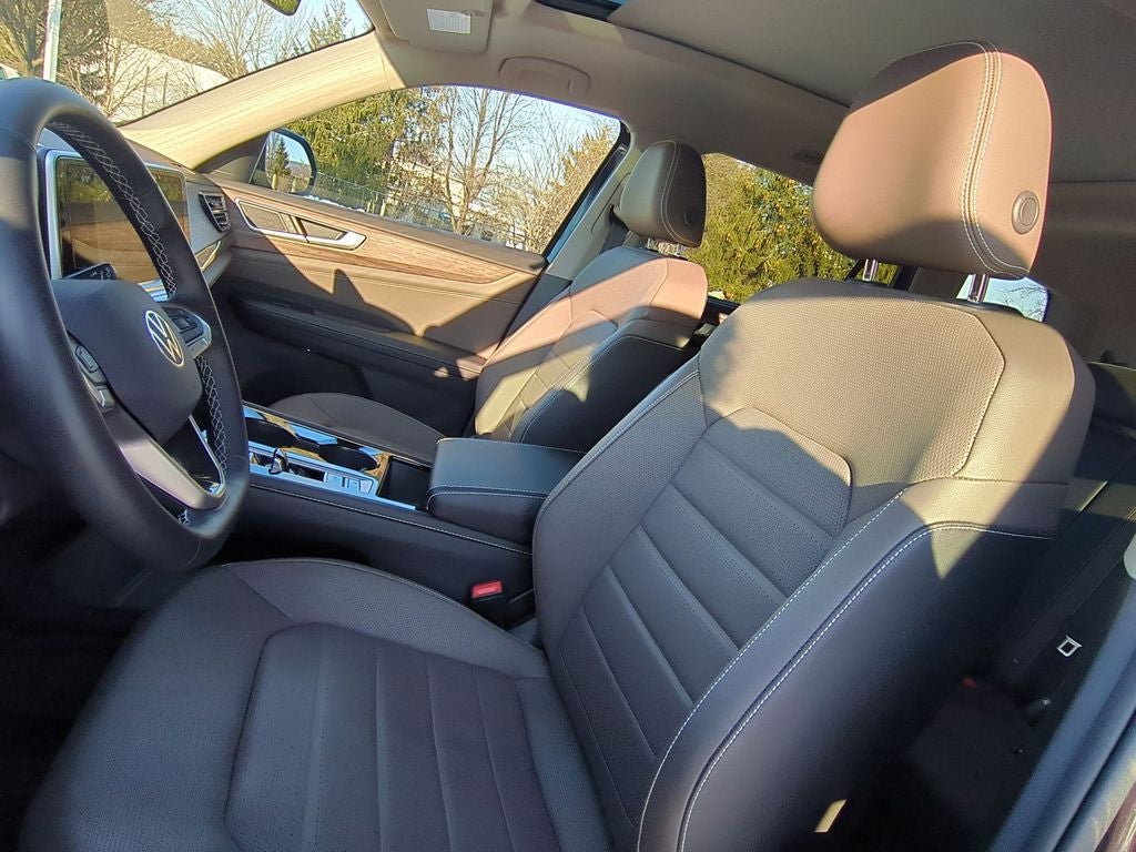 2025 Volkswagen Atlas 2.0T SEL