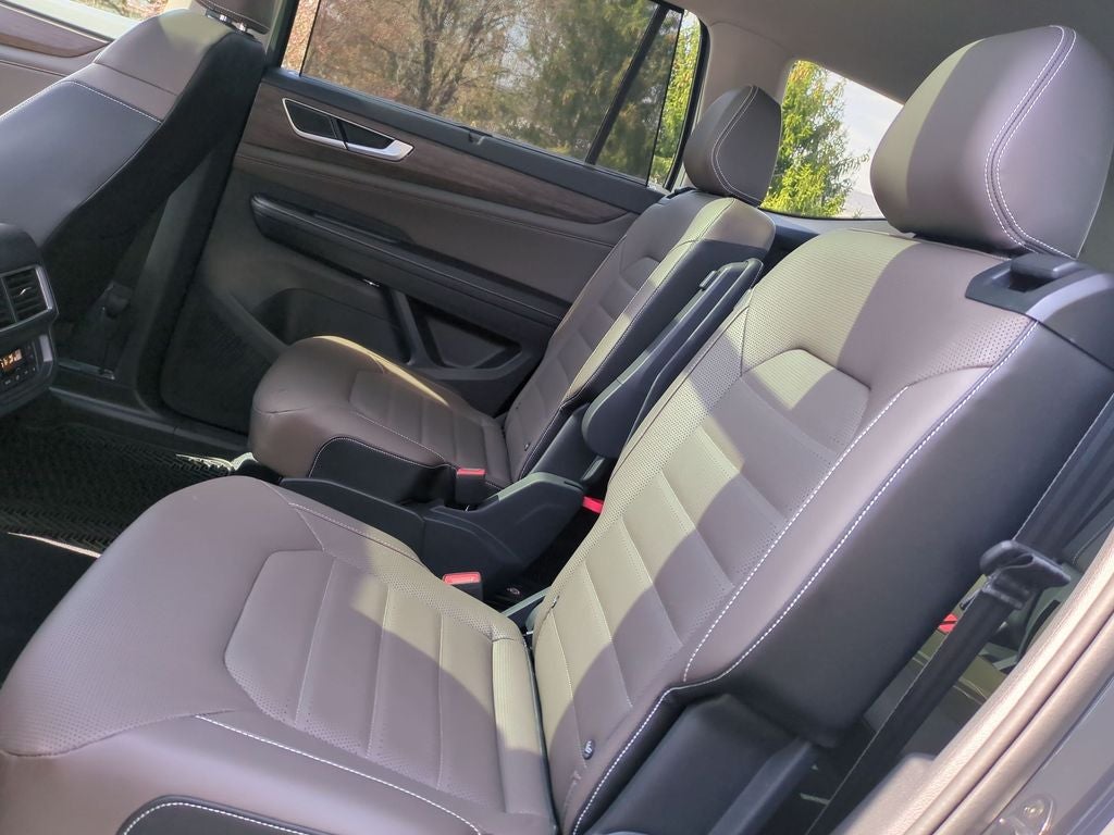 2025 Volkswagen Atlas 2.0T SEL