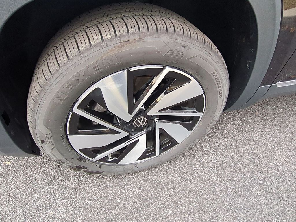 2025 Volkswagen Atlas 2.0T SEL