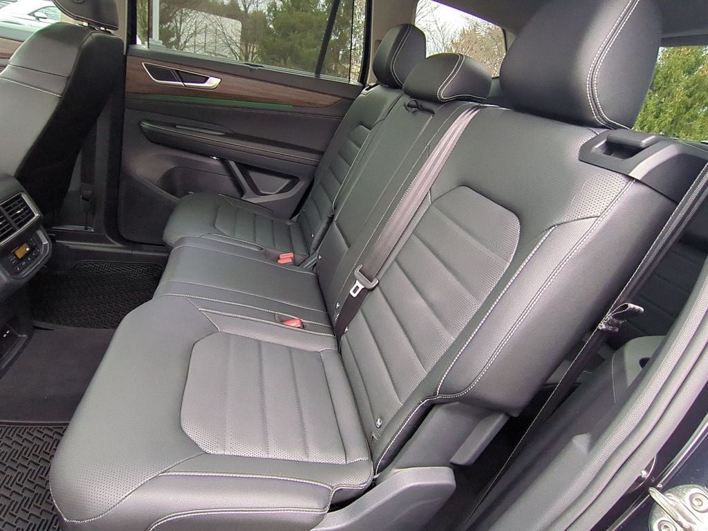 2025 Volkswagen Atlas 2.0T SEL