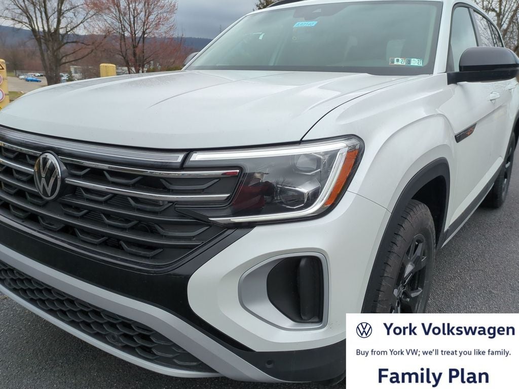 2026 Volkswagen Atlas 2.0T Peak Edition