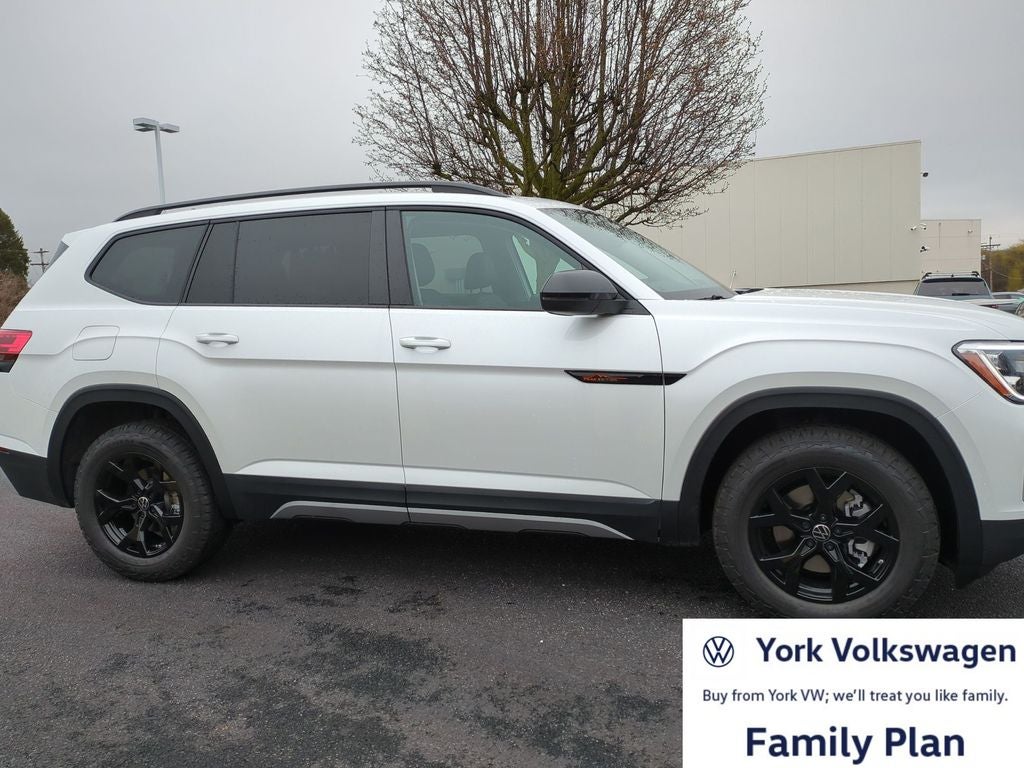 2026 Volkswagen Atlas 2.0T Peak Edition