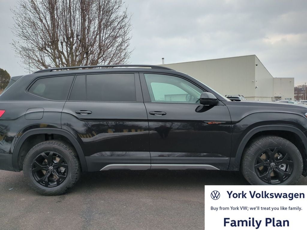 2026 Volkswagen Atlas 2.0T Peak Edition