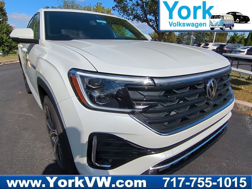 2026 Volkswagen Atlas Cross Sport 2.0T SEL Premium R-Line