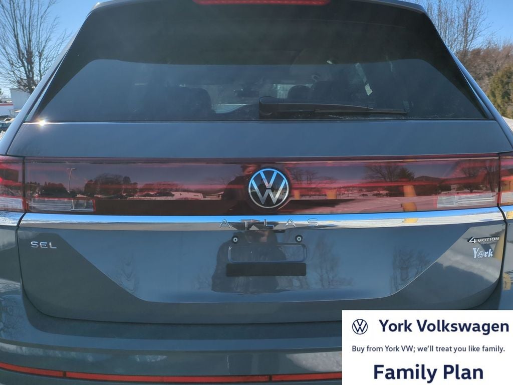 2026 Volkswagen Atlas 2.0T SEL Premium R-Line