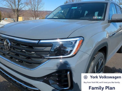 2026 Volkswagen Atlas 2.0T SEL Premium R-Line