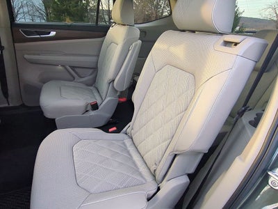 2026 Volkswagen Atlas 2.0T SEL Premium R-Line