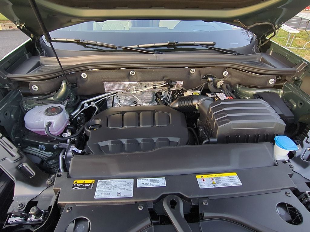 2026 Volkswagen Atlas 2.0T SEL Premium R-Line