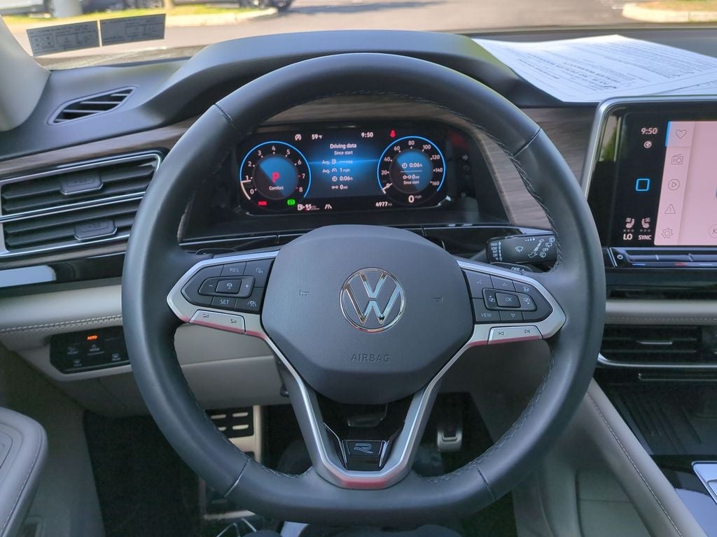 2026 Volkswagen Atlas 2.0T SEL Premium R-Line