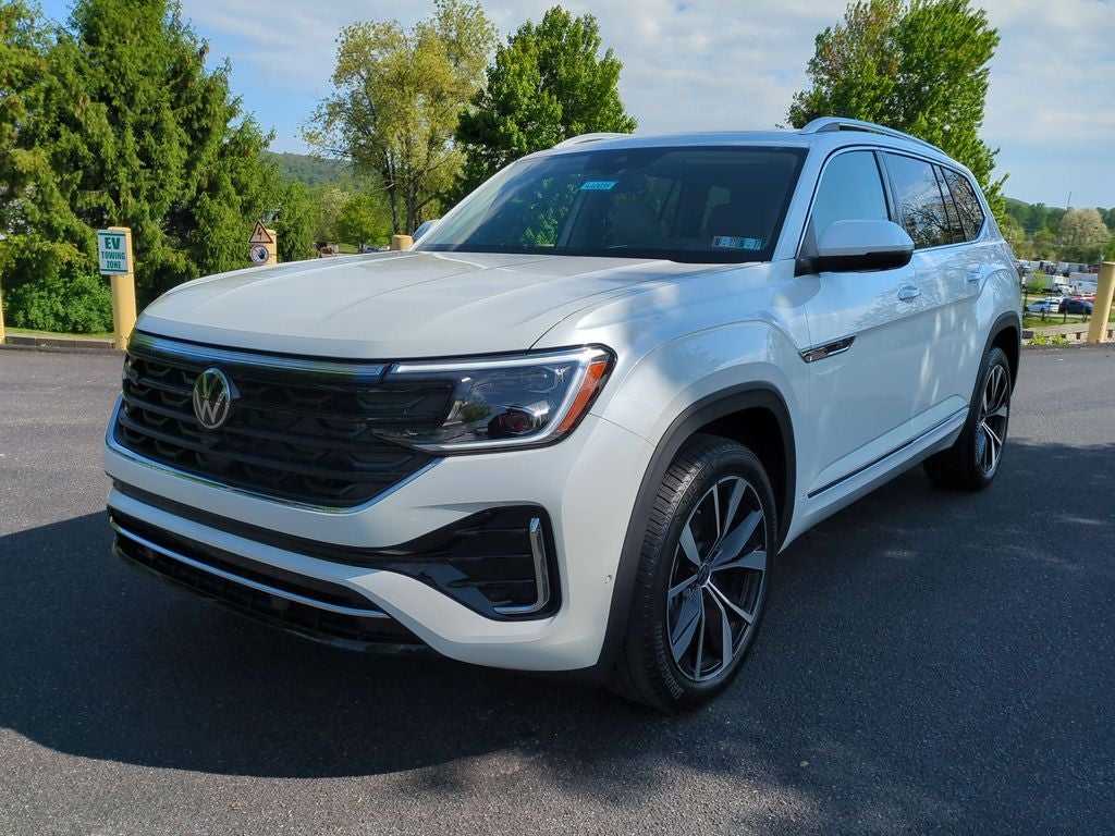 2026 Volkswagen Atlas 2.0T SEL Premium R-Line