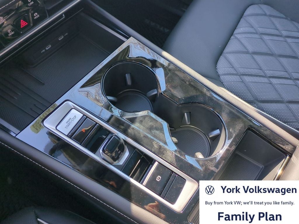 2026 Volkswagen Atlas 2.0T SEL Premium R-Line