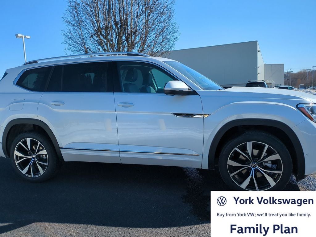 2026 Volkswagen Atlas 2.0T SEL Premium R-Line