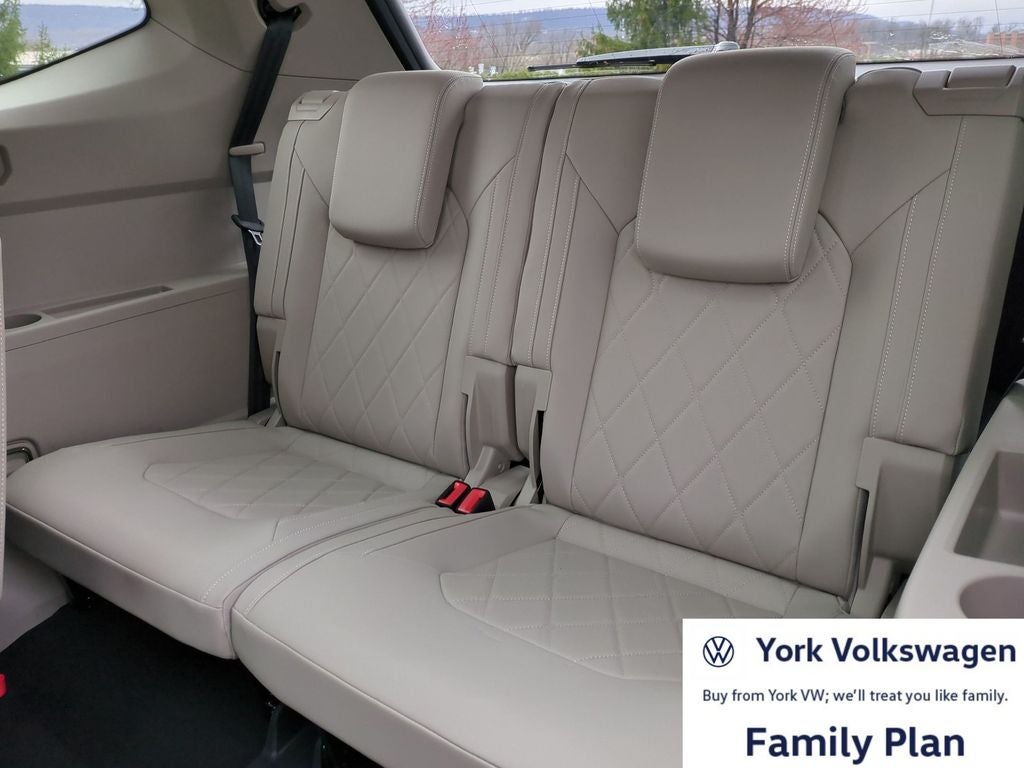 2026 Volkswagen Atlas 2.0T SEL Premium R-Line