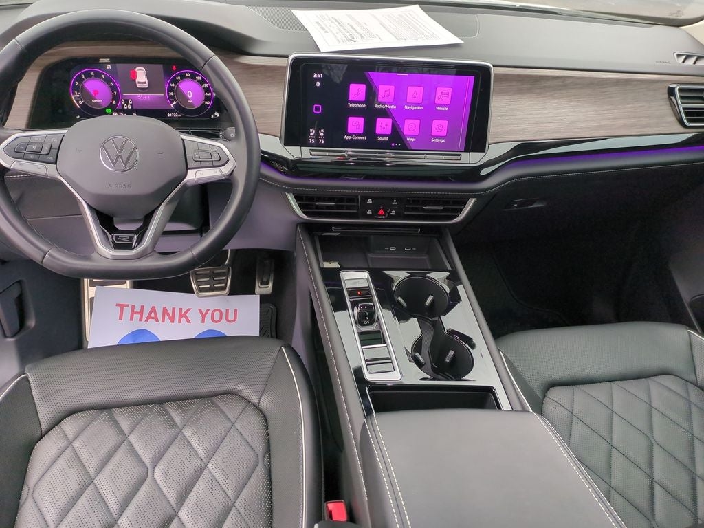 2024 Volkswagen Atlas 2.0T SEL Premium R-Line