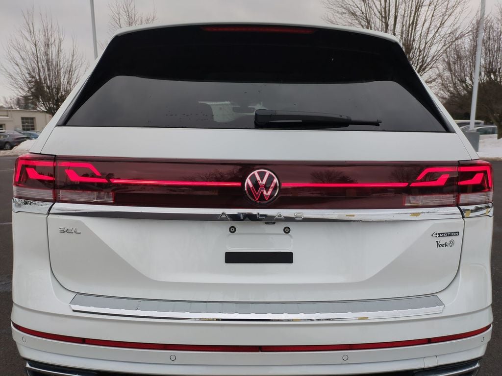 2024 Volkswagen Atlas 2.0T SEL Premium R-Line
