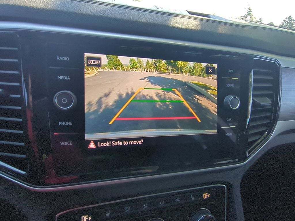 2023 Volkswagen Atlas Cross Sport 3.6L V6 SE w/Technology