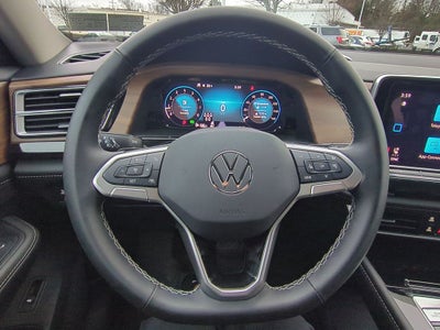 2025 Volkswagen Atlas 2.0T SE w/Technology