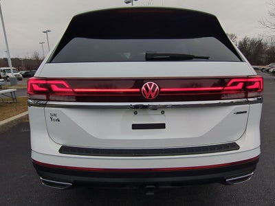 2025 Volkswagen Atlas 2.0T SE w/Technology