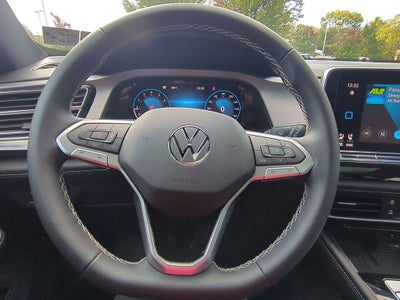 2026 Volkswagen Atlas Cross Sport 2.0T SE w/Technology