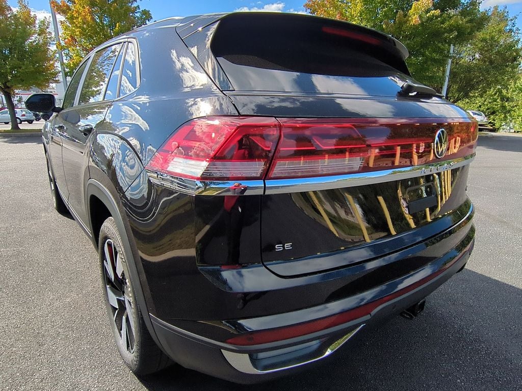 2026 Volkswagen Atlas Cross Sport 2.0T SE w/Technology