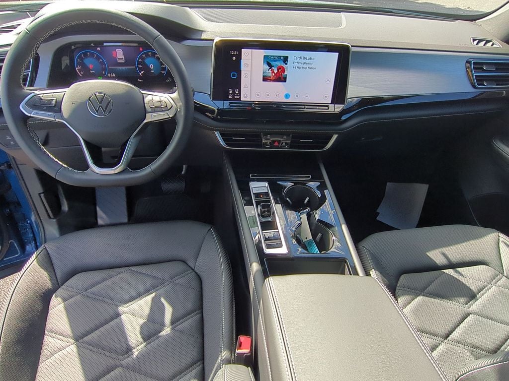 2026 Volkswagen Atlas Cross Sport 2.0T SE w/Technology