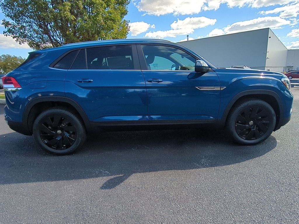 2026 Volkswagen Atlas Cross Sport 2.0T SE w/Technology