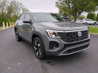 2025 Volkswagen Atlas Cross Sport 2.0T SE w/Technology