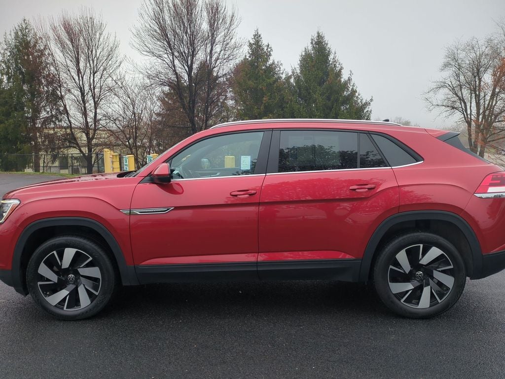 2024 Volkswagen Atlas Cross Sport 2.0T SE w/Technology