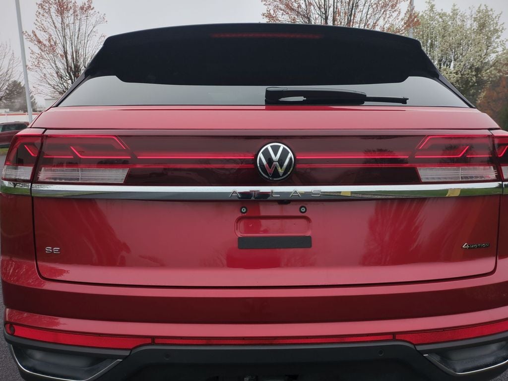 2024 Volkswagen Atlas Cross Sport 2.0T SE w/Technology