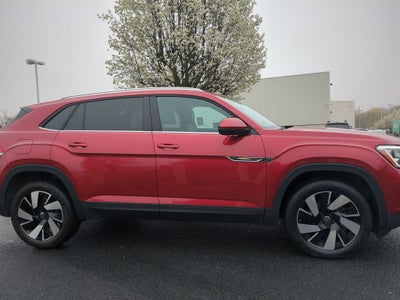 2024 Volkswagen Atlas Cross Sport 2.0T SE w/Technology