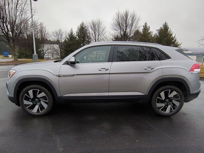 2025 Volkswagen Atlas Cross Sport 2.0T SE w/Technology