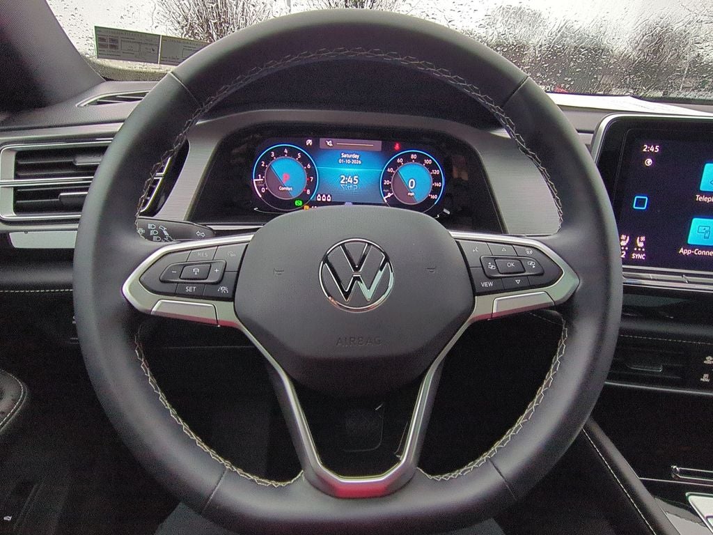 2025 Volkswagen Atlas Cross Sport 2.0T SE w/Technology