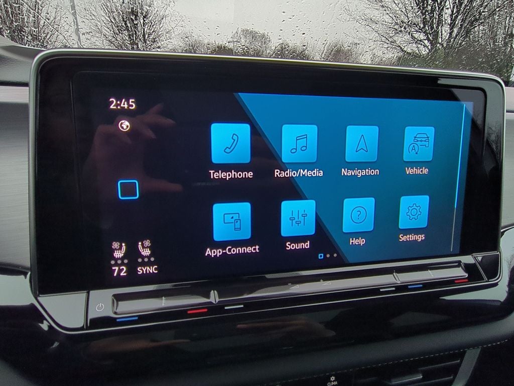 2025 Volkswagen Atlas Cross Sport 2.0T SE w/Technology