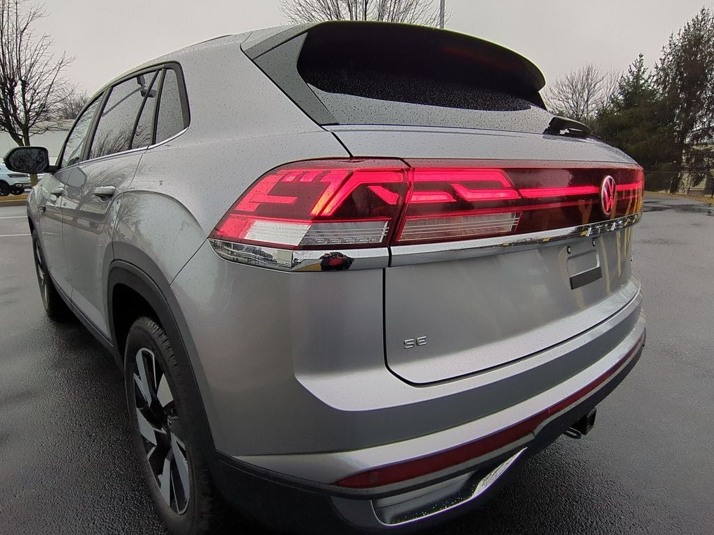 2025 Volkswagen Atlas Cross Sport 2.0T SE w/Technology