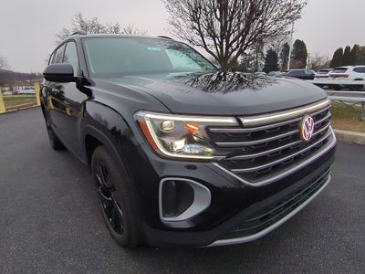 2025 Volkswagen Atlas 2.0T SE w/Technology