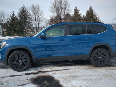 2025 Volkswagen Atlas 2.0T SE w/Technology