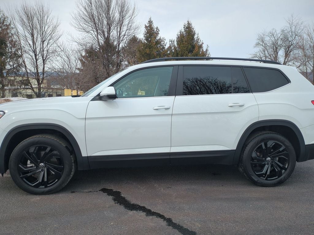 2023 Volkswagen Atlas 3.6L V6 SE w/Technology
