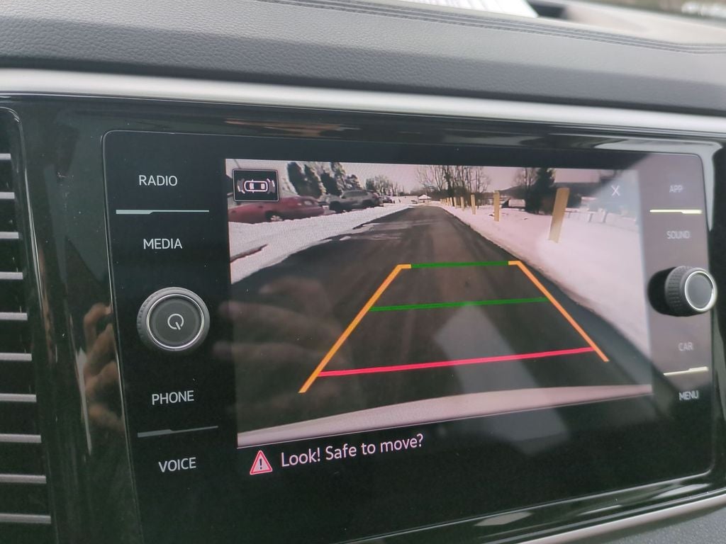 2023 Volkswagen Atlas 3.6L V6 SE w/Technology